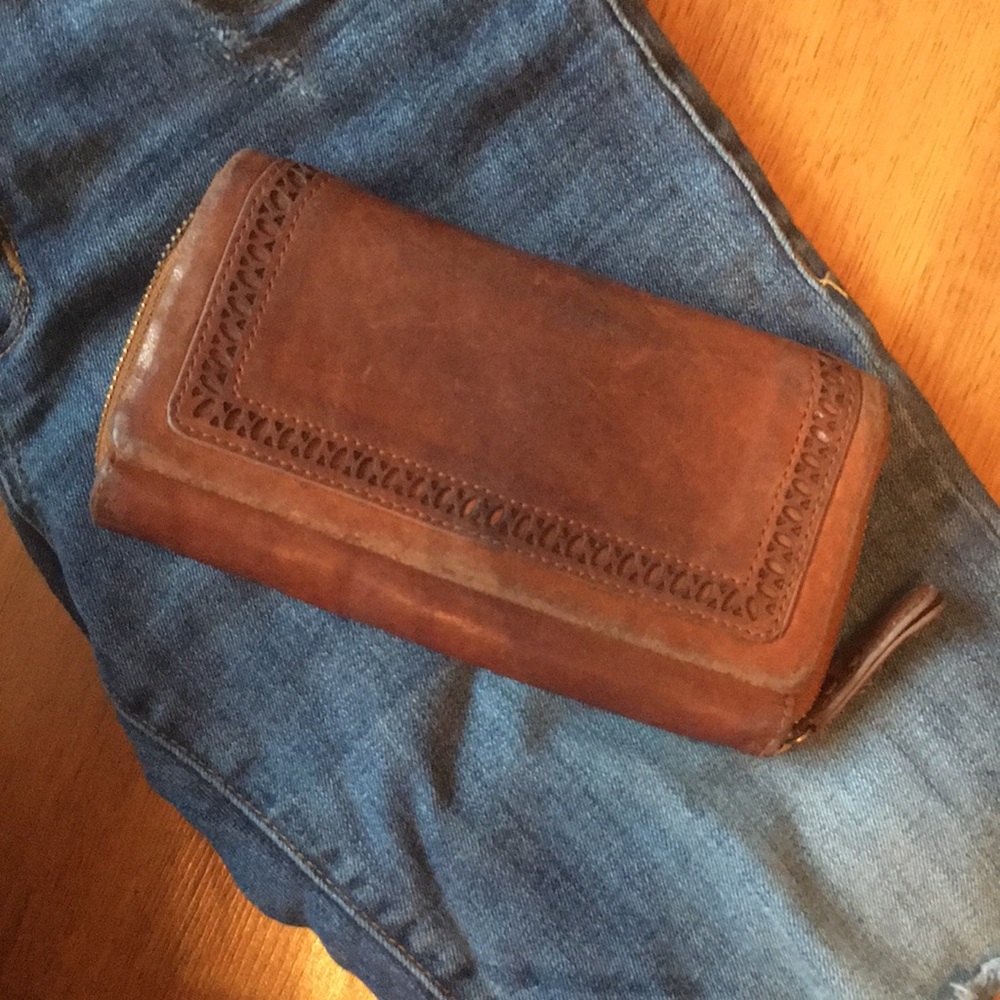 Lucky brand brown leather wallet